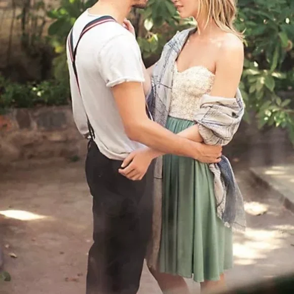 Anthropologie ‘Gathering Breeze’ Lace Dress by Lil - Picture 4 of 7